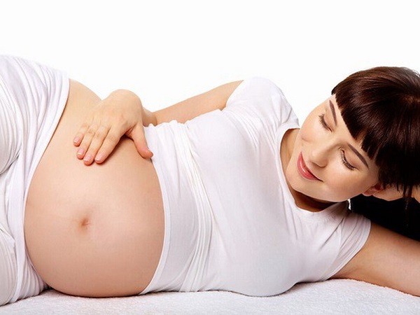 mọc đường lông bụng khi mang thai